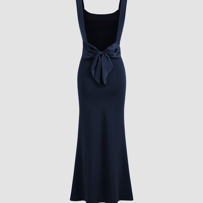 Cider [Size 0-10] Scoop Neckline Solid Bowknot Backless Maxi Dress